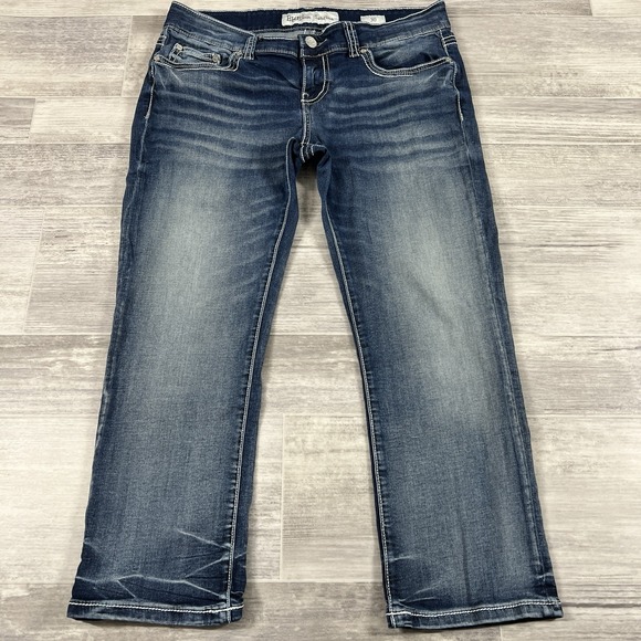 Buckle Pants - BKE Jeans Women's Sabrina Stretch Capris Denim Pants Size 30 (Actual 32X23.5)‎